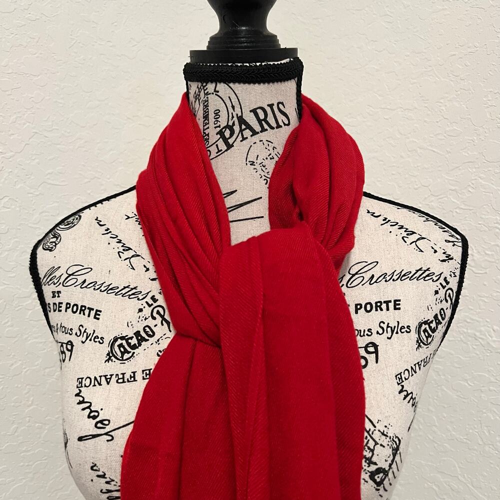 NWOT Red Scarf MixIt One Size Women’s Fringe Raw Hem Boho Casual Statement